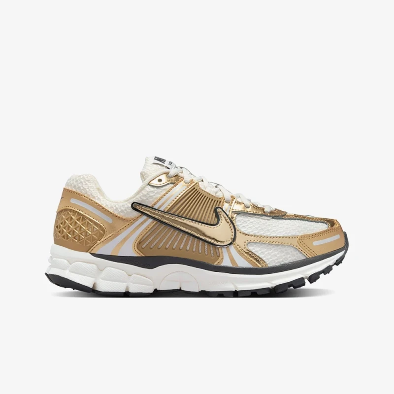 Zoom Vomero 5 Metallic Gold Yürüyüş Ayakkabısı