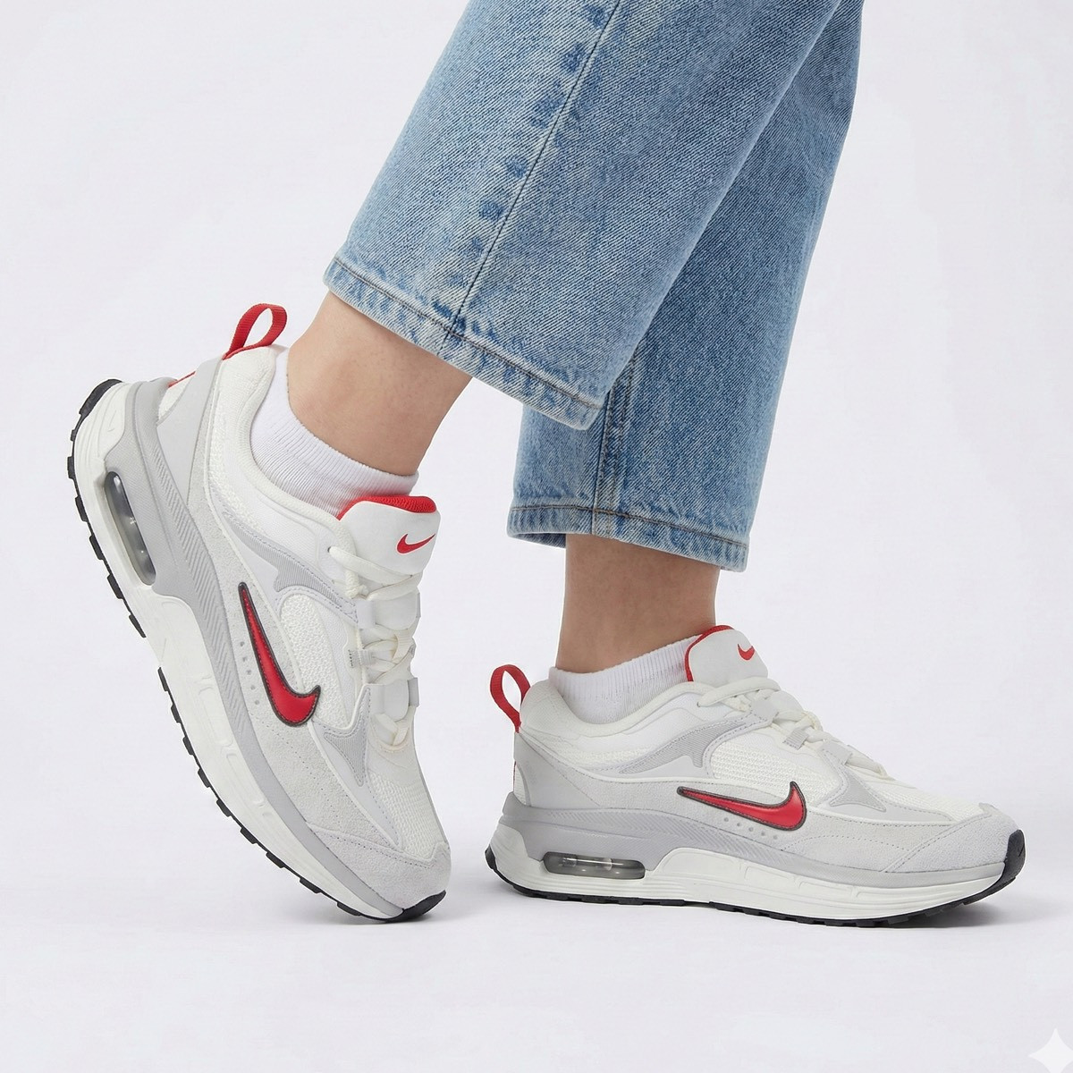 Nike Air Max Bliss Beyaz Spor Ayakkabı DZ6754-101