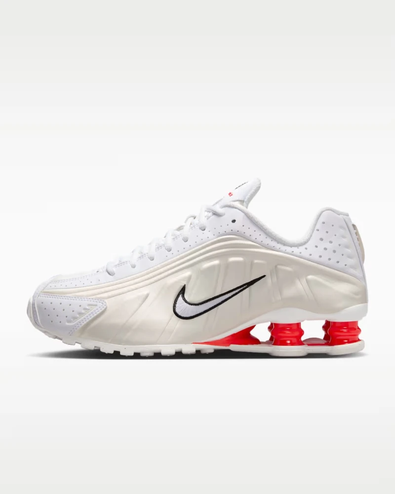 Shox R4 Beyaz Günlük Sneaker