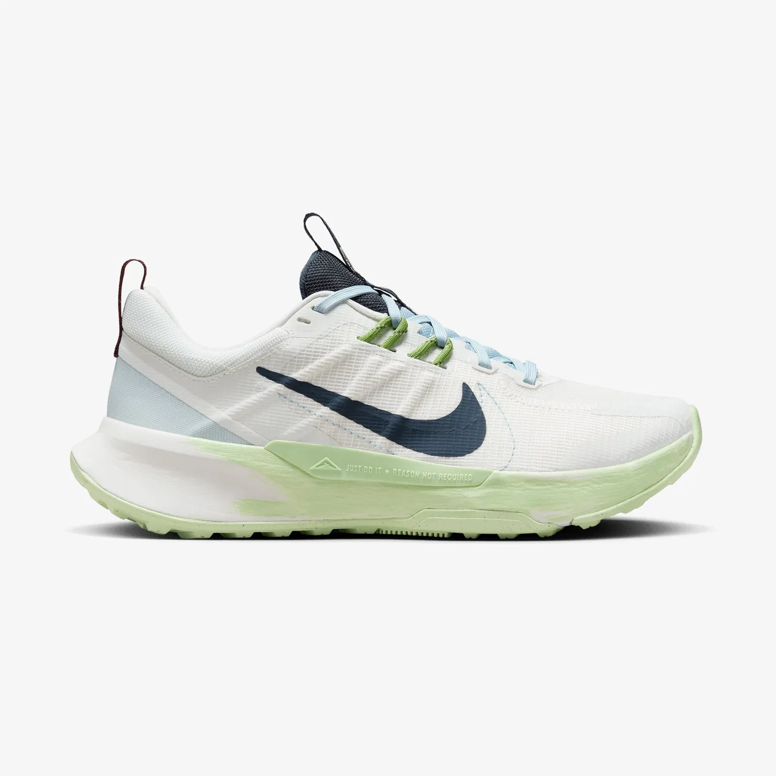 Nike Juniper Trail 2 Next Nature Beyaz Yürüyüş Ayakkabısı DM0821-103