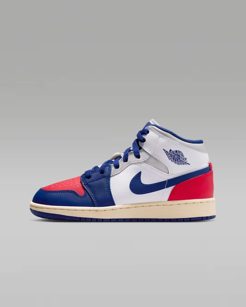 Air Jordan 1 Mid Beyaz Günlük Sneaker