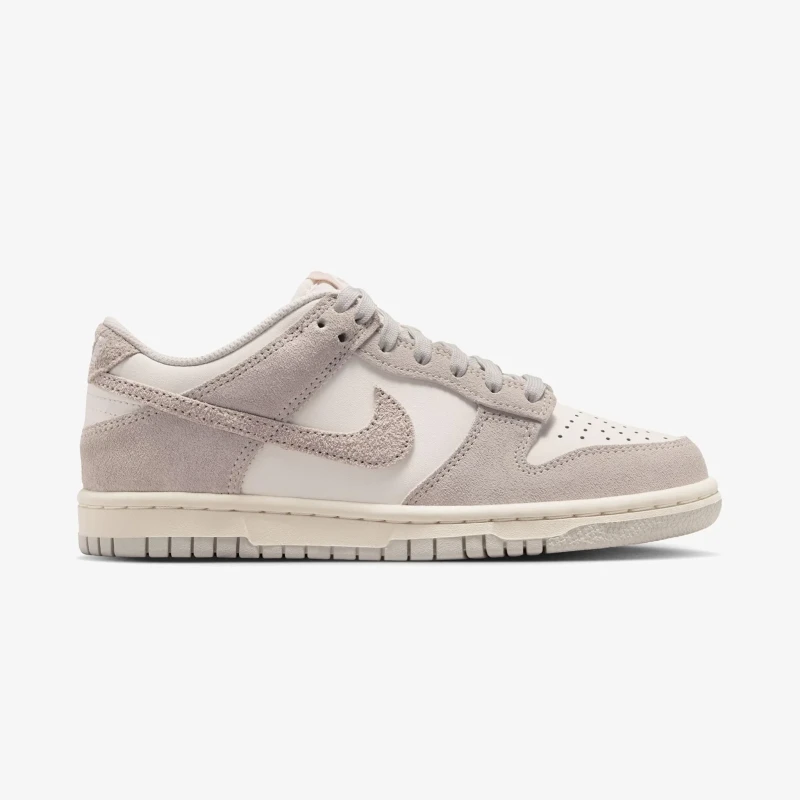 Dunk Low SE Suede Günlük Sneaker