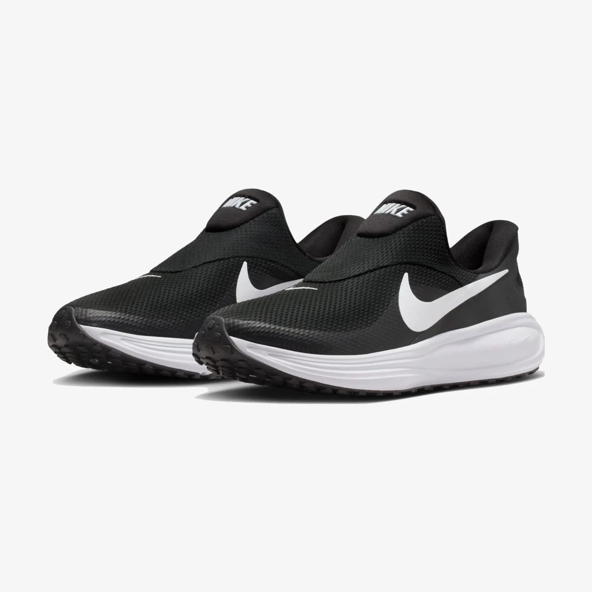 Nike Revolution 8 EasyOn Erkek Yürüyüş Ayakkabısı – görsel 3